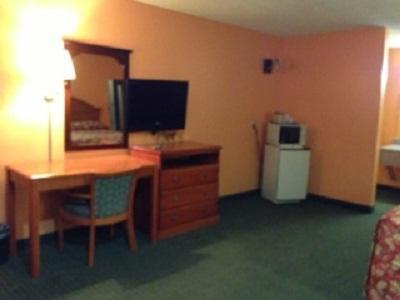 American Inn Cleburne Buitenkant foto